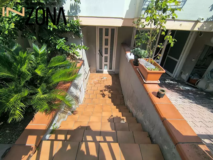 Immagine 6 di Villa in vendita  5 a Tortoreto