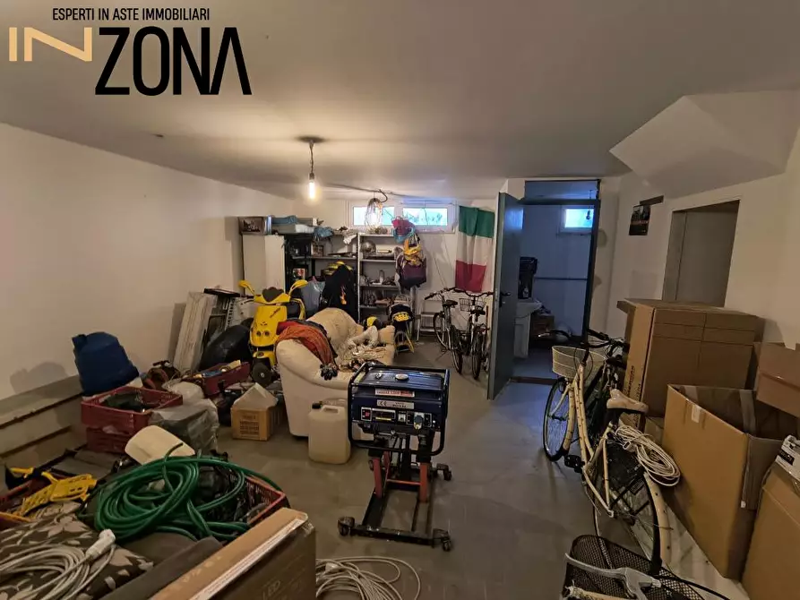 Immagine 9 di Villa in vendita  5 a Tortoreto