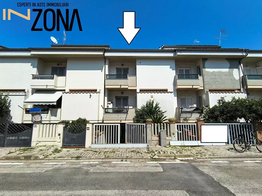 Immagine 5 di Villa in vendita  5 a Tortoreto