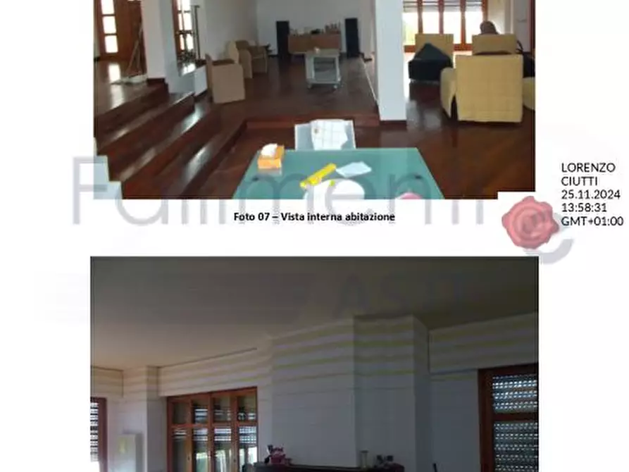 Immagine 3 di Villa in vendita  a Tortoreto