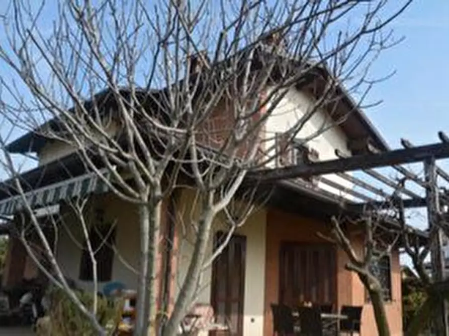 Immagine 4 di Villa in vendita  20 a Pavone Canavese