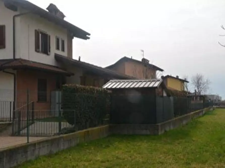 Immagine 3 di Villa in vendita  20 a Pavone Canavese