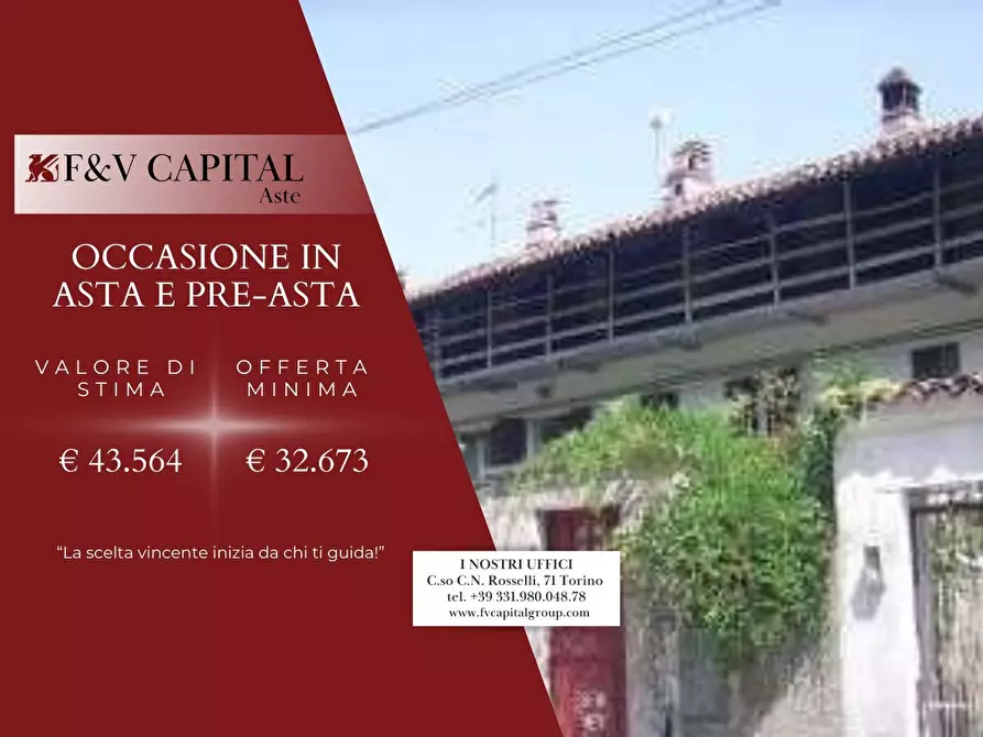 Immagine 1 di Villa in vendita  5 a Azeglio