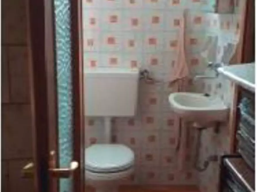 Immagine 9 di Villa in vendita  4 a Pertusio