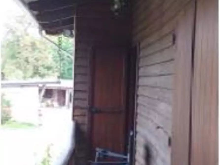 Immagine 8 di Villa in vendita  4 a Pertusio