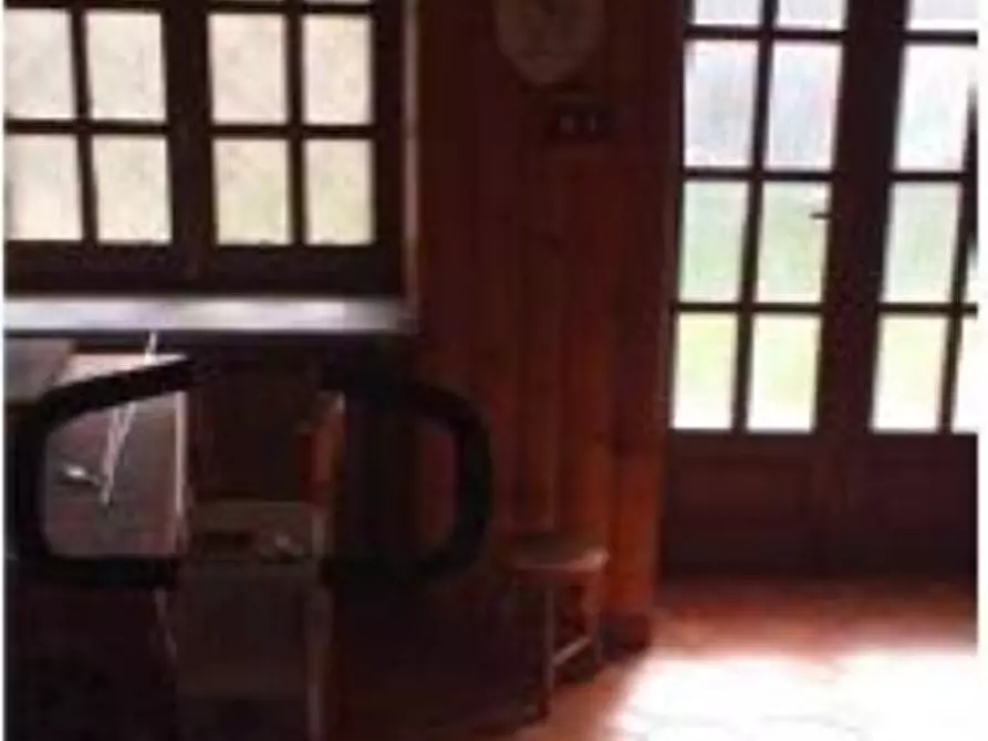 Immagine 7 di Villa in vendita  4 a Pertusio