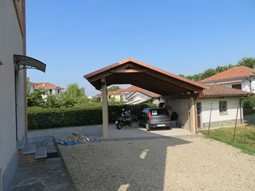 Immagine 5 di Villa in vendita  2 a Scalenghe