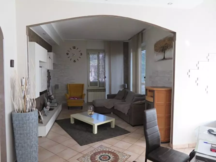 Immagine 8 di Villa in vendita  2 a Scalenghe