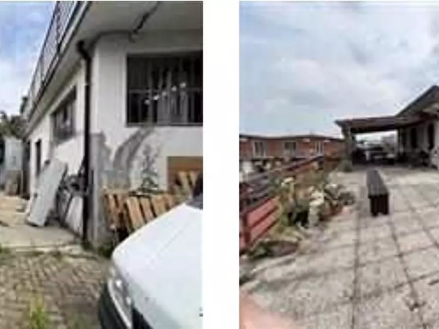 Immagine 3 di Villa in vendita  53-55 a Alpignano