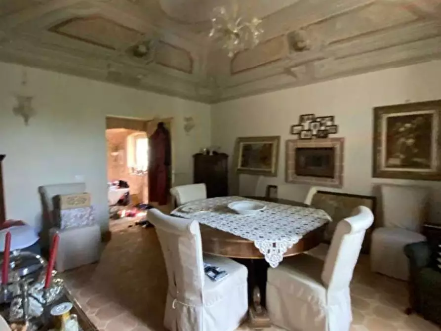 Immagine 8 di Villa in vendita  11 a Parella