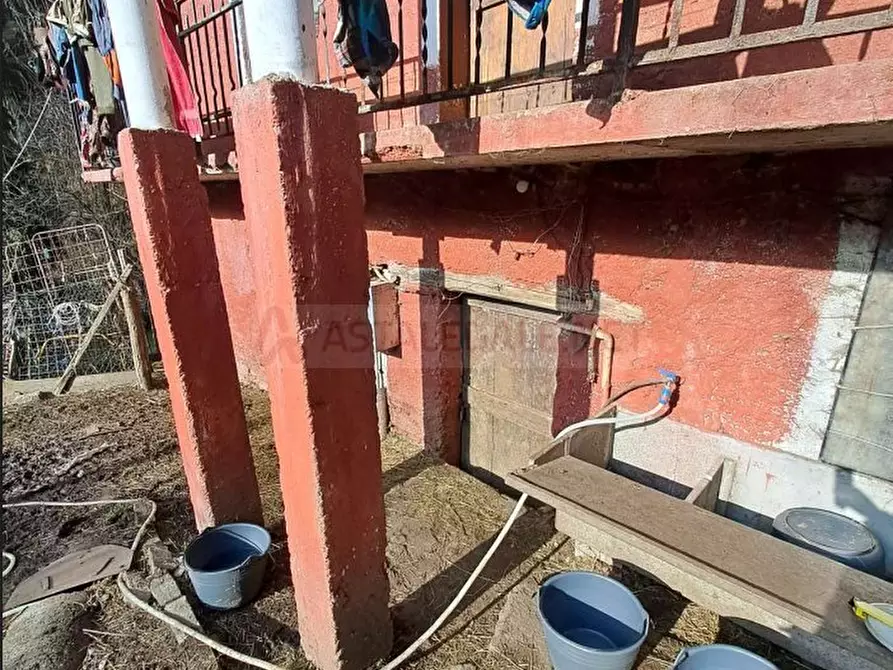 Immagine 5 di Villa in vendita  snc a Perrero