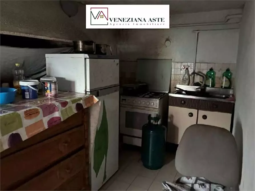 Immagine 5 di Villa in vendita  a Venezia