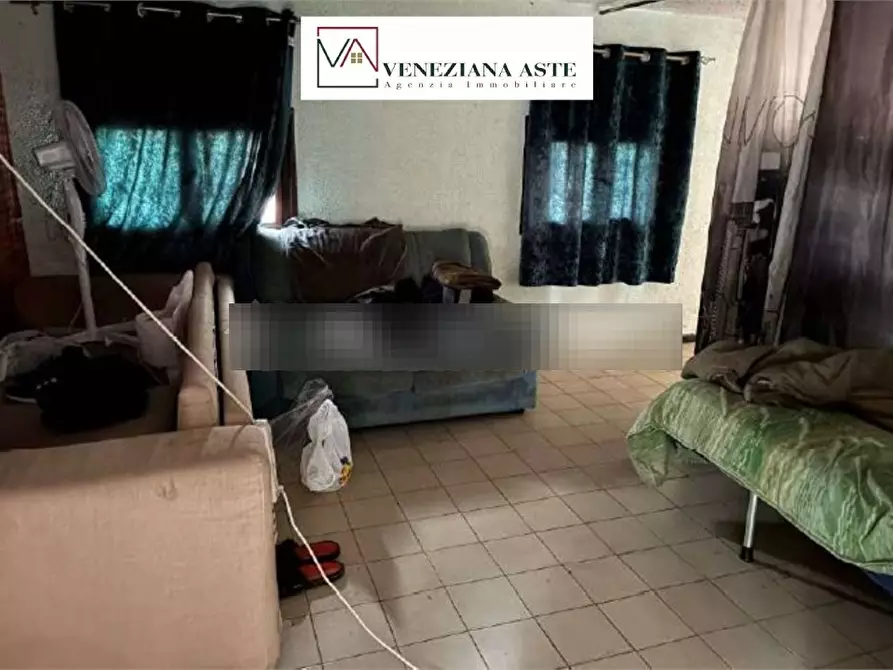 Immagine 4 di Villa in vendita  a Venezia