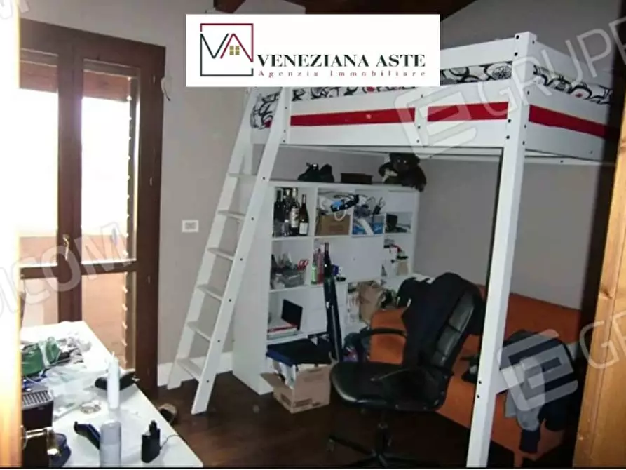 Immagine 6 di Casa semindipendente in vendita  47 a Zero Branco