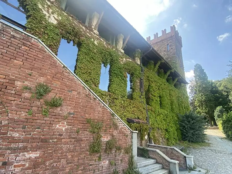 Immagine 2 di Villa in vendita  10 a Piossasco