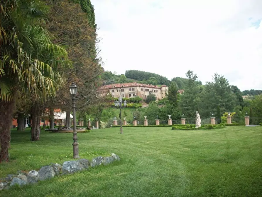 Immagine 9 di Villa in vendita  36 a Moncalieri