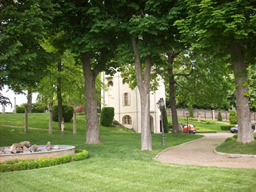 Immagine 7 di Villa in vendita  36 a Moncalieri