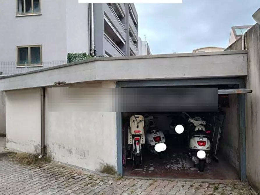 Immagine 9 di Appartamento in vendita  142 a Chioggia