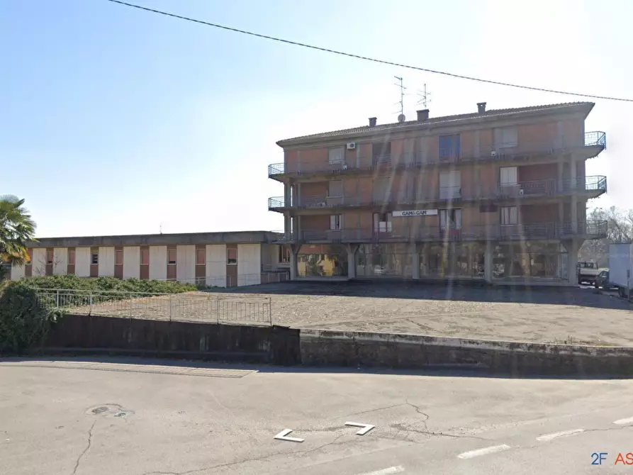 Immagine 1 di Rustico / casale in vendita  33 a Montecchio Emilia