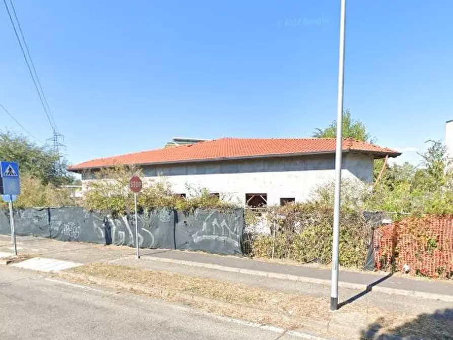 Immagine 1 di Rustico / casale in vendita  a Gallarate