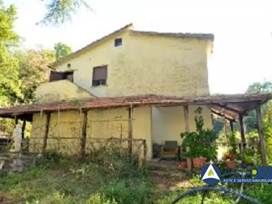 Immagine 1 di Palazzo in vendita  9 a Viterbo