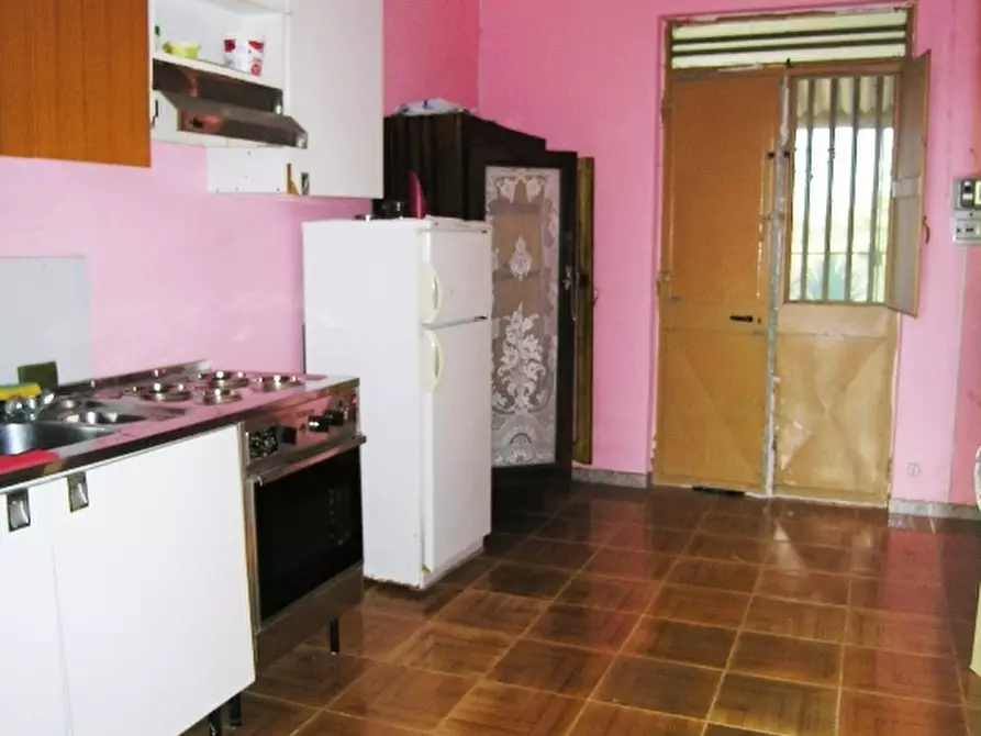 Immagine 4 di Casa indipendente in vendita  a Ispica