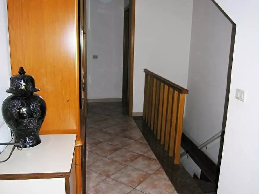 Immagine 5 di Casa indipendente in vendita  a Pachino