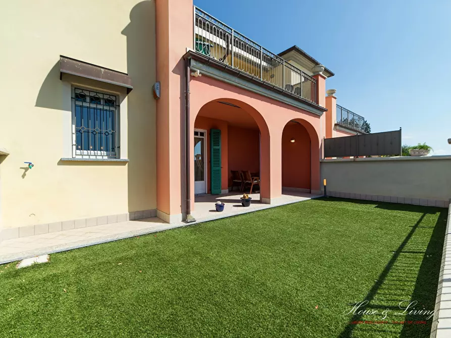 Immagine 6 di Appartamento in vendita  a Imperia