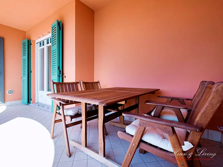 Immagine 8 di Appartamento in vendita  a Imperia