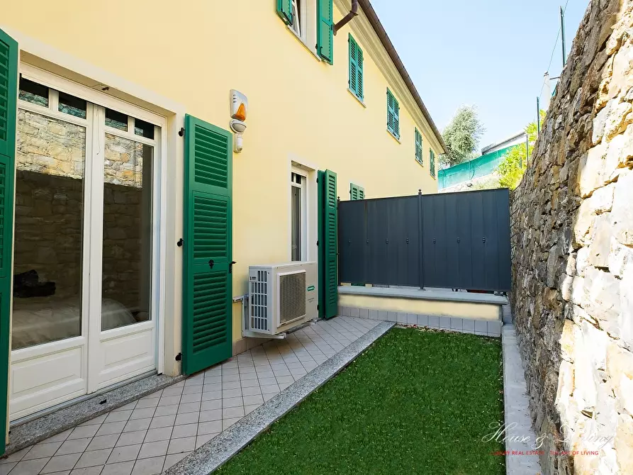 Immagine 9 di Appartamento in vendita  a Imperia