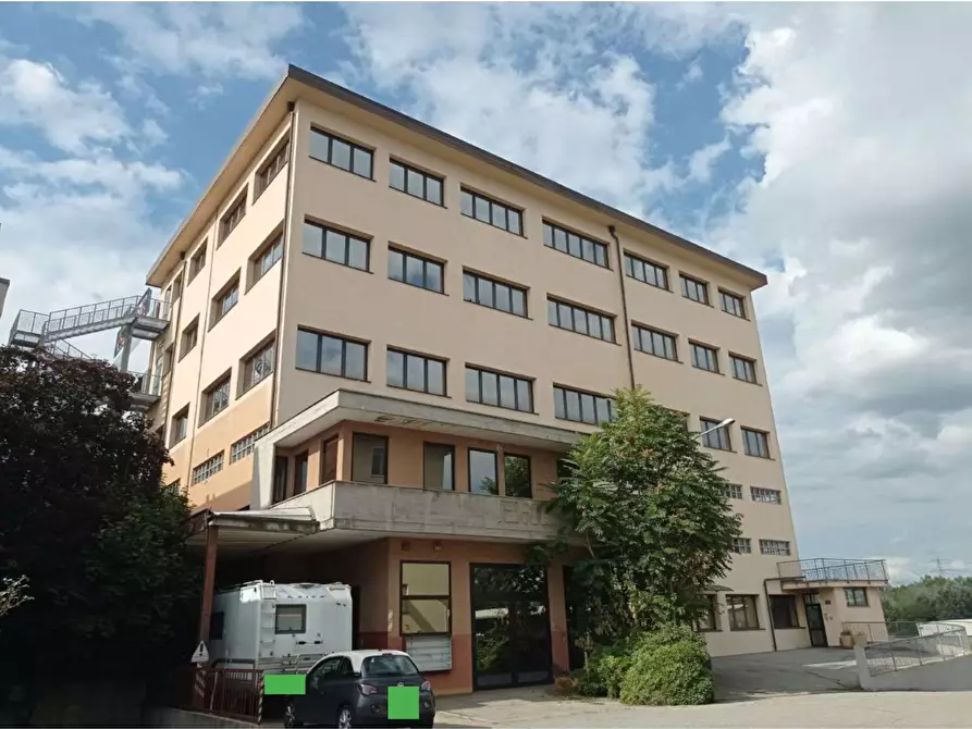 Immagine 2 di Negozio in vendita  152 a Torino