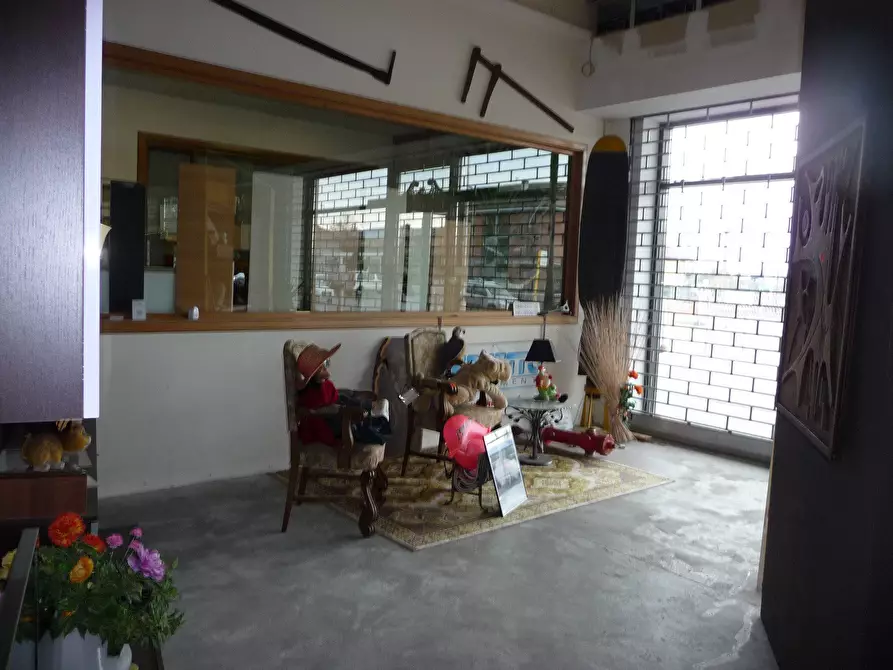 Immagine 6 di Negozio in vendita  7 a Caselle Torinese