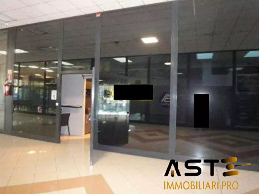 Immagine 1 di Negozio in vendita  85/B a Vigonza