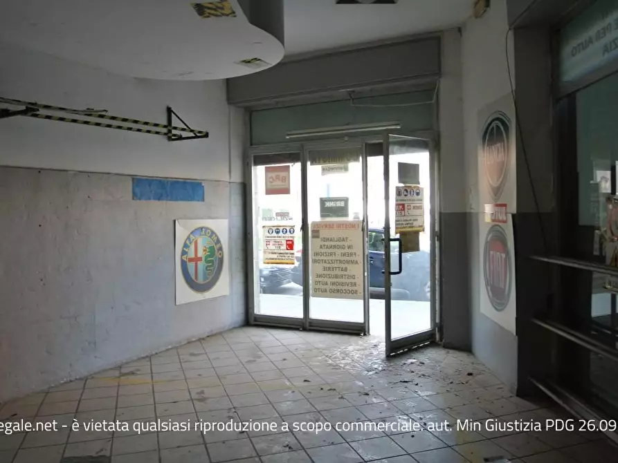 Immagine 3 di Negozio in vendita  67/D a Torino