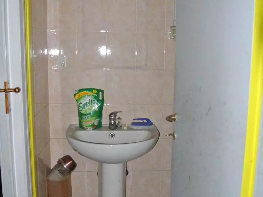 Immagine 7 di Negozio in vendita  67/D a Torino