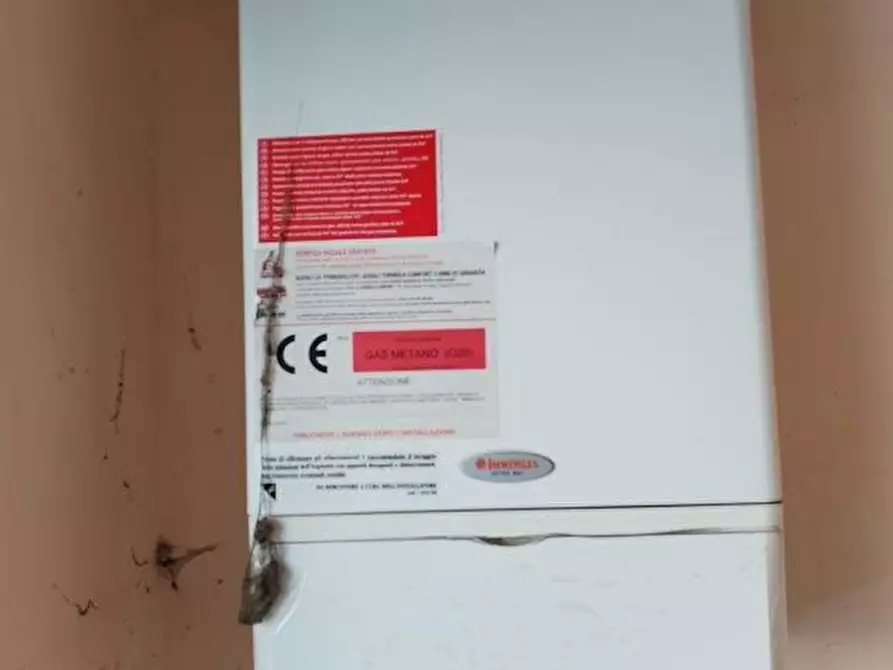 Immagine 6 di Negozio in vendita  18/F a Susa