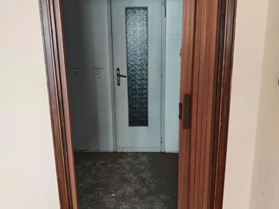 Immagine 7 di Negozio in vendita  18/F a Susa