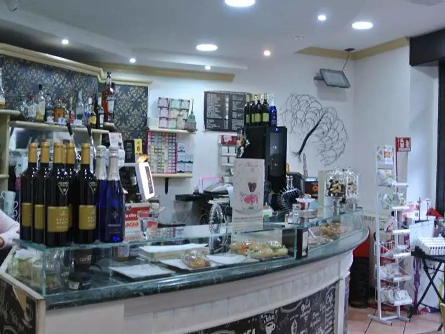 Immagine 3 di Negozio in vendita  36 a Torino