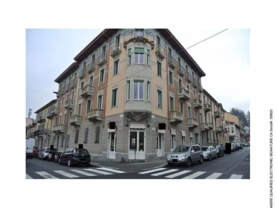 Immagine 2 di Negozio in vendita  3 a Torino