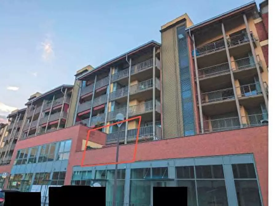 Immagine 2 di Ufficio in vendita  13 a Ciriè