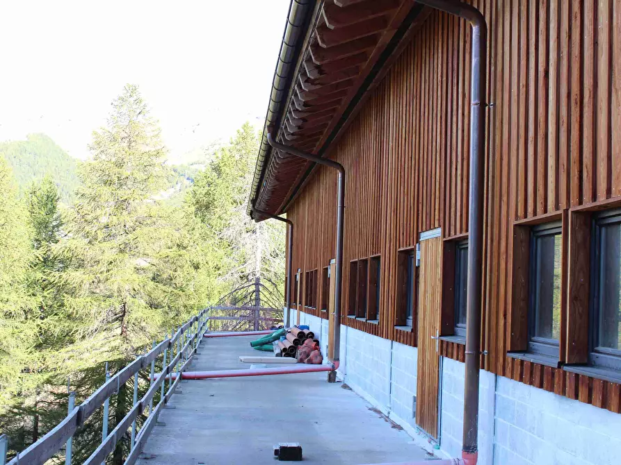 Immagine 8 di Villa in vendita  SNC a Sauze Di Cesana