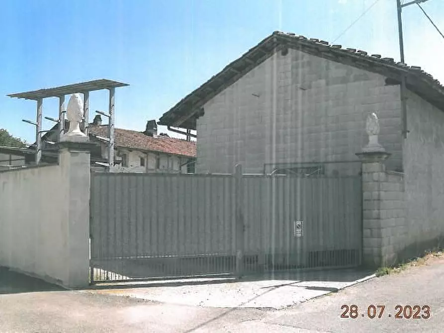 Immagine 2 di Rustico / casale in vendita  4 a Carignano