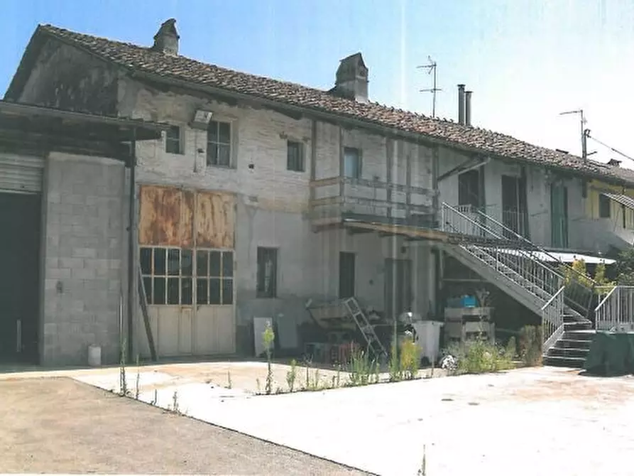 Immagine 4 di Rustico / casale in vendita  4 a Carignano