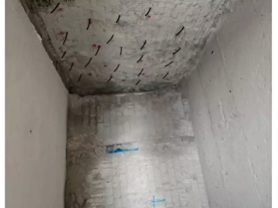 Immagine 6 di Appartamento in vendita  15 a L'aquila