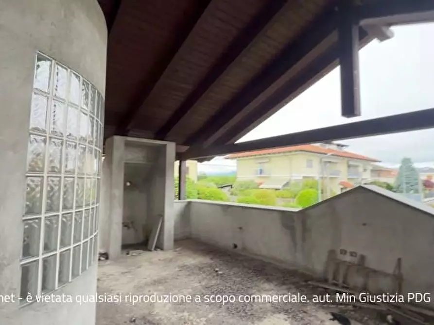 Immagine 9 di Villa in vendita  11 a Salassa