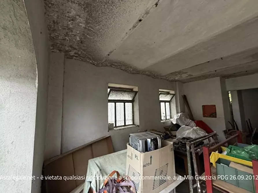 Immagine 10 di Villa in vendita  11 a Salassa