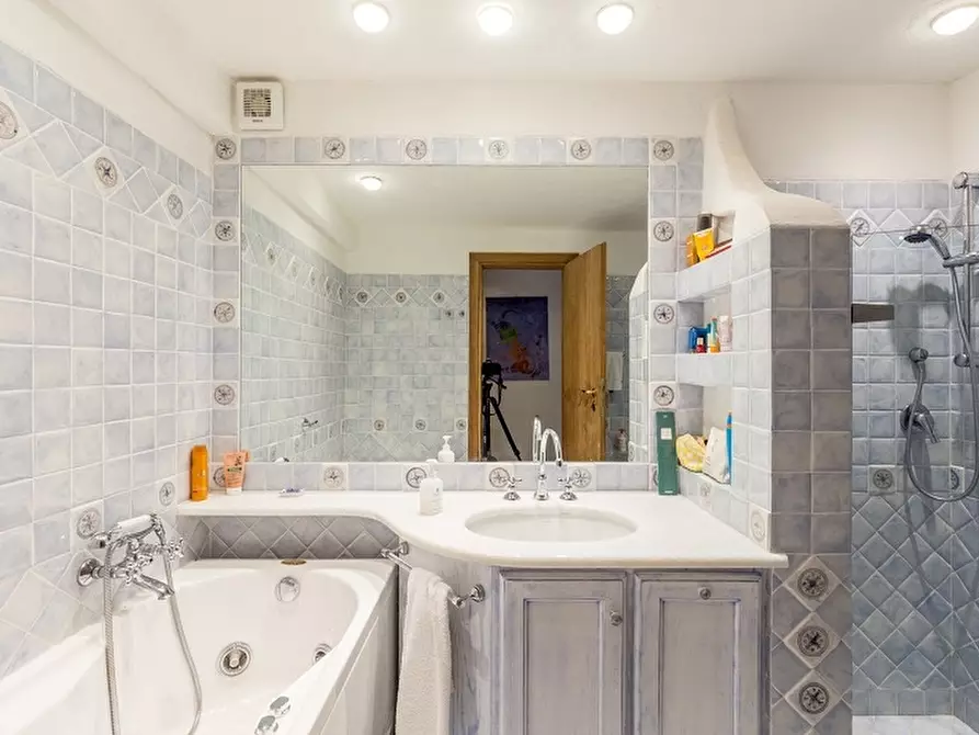 Immagine 9 di Villa in affitto  a Arzachena