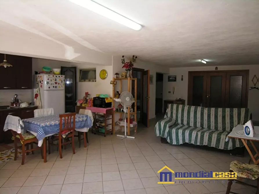 Immagine 8 di Casa indipendente in vendita  a Pachino
