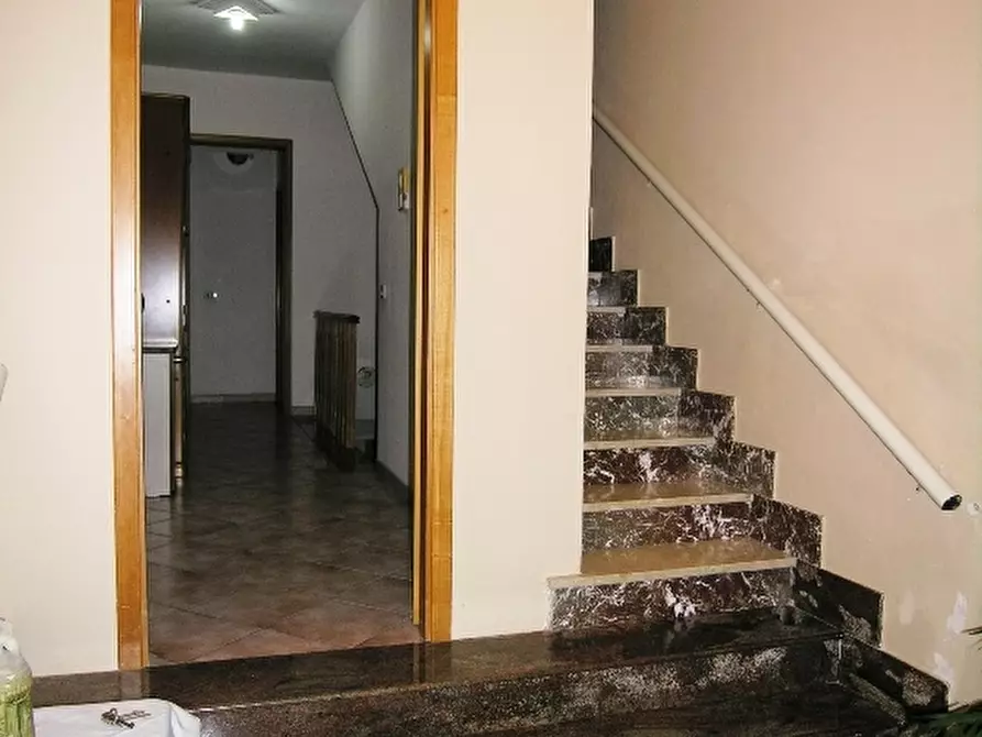 Immagine 2 di Casa indipendente in vendita  a Pachino