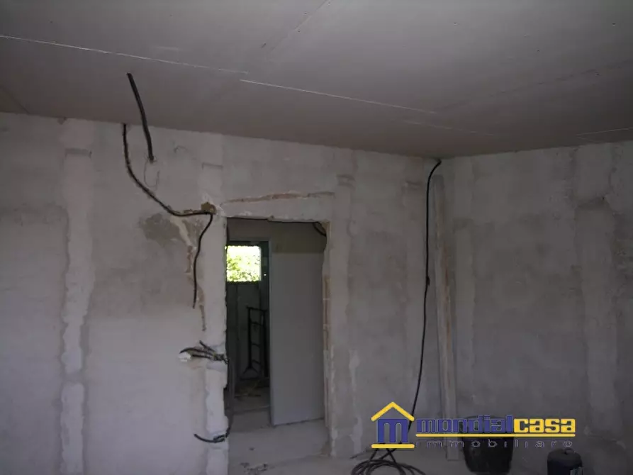 Immagine 4 di Casa indipendente in vendita  a Pachino